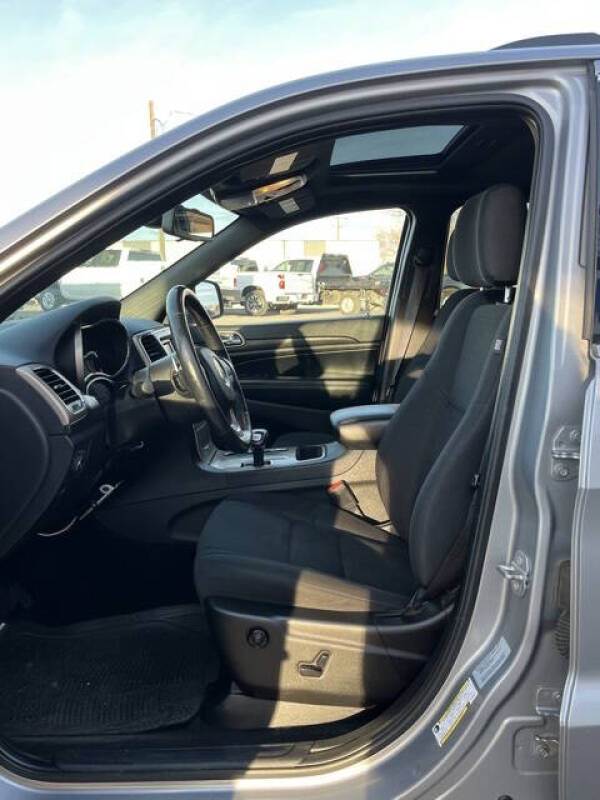 2015 Jeep Grand Cherokee Laredo