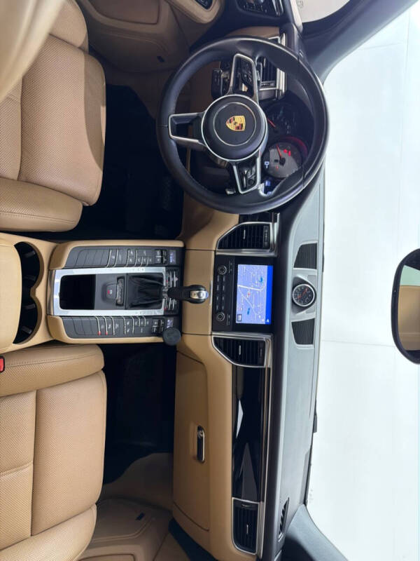 2018 Porsche Macan S