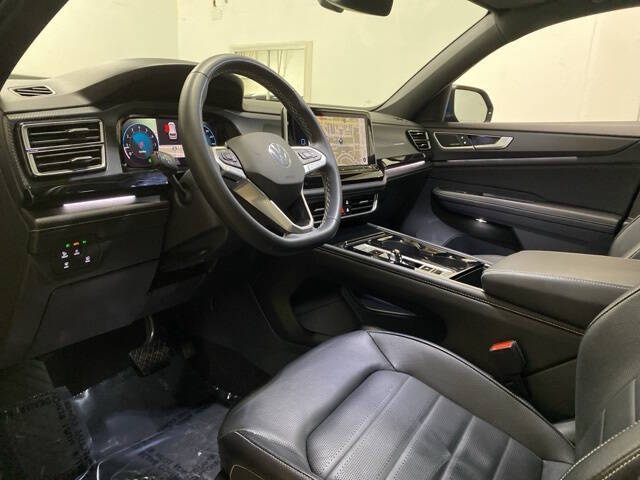 2024 Volkswagen Atlas Cross Sport SEL 4Motion