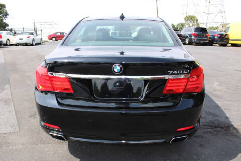 2011 BMW 7 Series 740Li