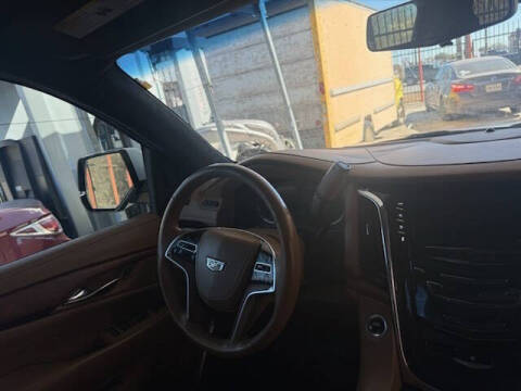 2017 Cadillac Escalade ESV Platinum