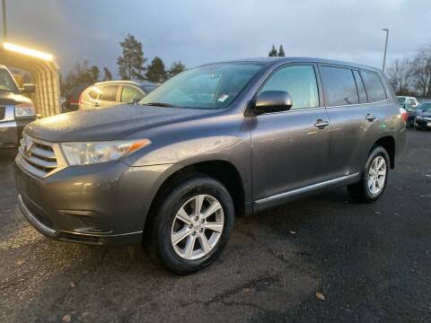 2013 Toyota Highlander for sale at Universal Auto Sales in Salem OR