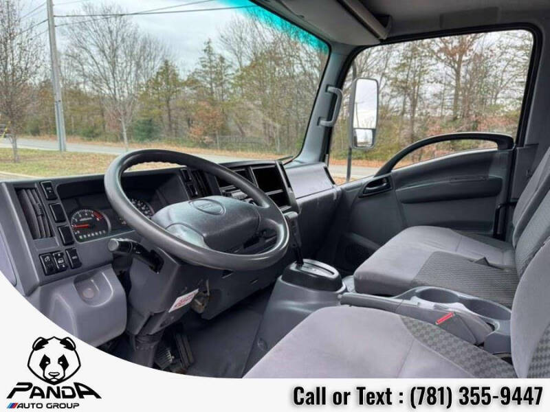 2014 Isuzu NPR GAS REG