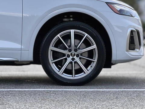 2023 Audi SQ5 3.0T quattro Premium Plus