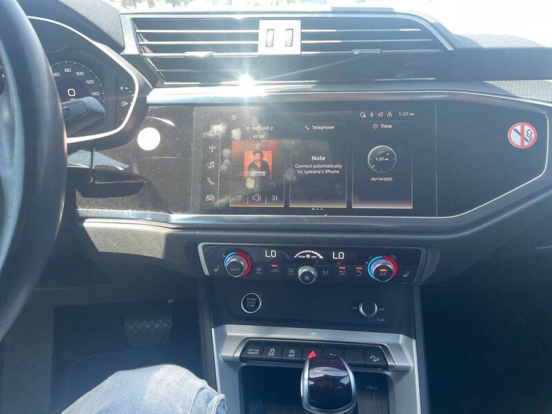 2024 Audi Q3 quattro S line Premium 45 TFSI