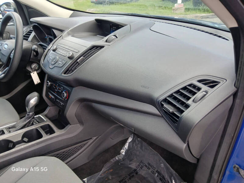 2019 Ford Escape S