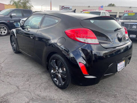 2016 Hyundai Veloster