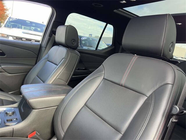 2023 Chevrolet Traverse RS