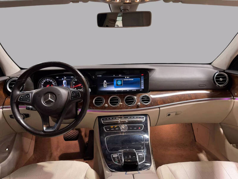 2017 Mercedes-Benz E-Class E 300 4MATIC