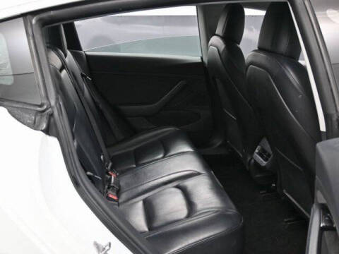 2019 Tesla Model 3 Standard Range Plus