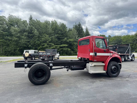 2007 Freightliner M2 106