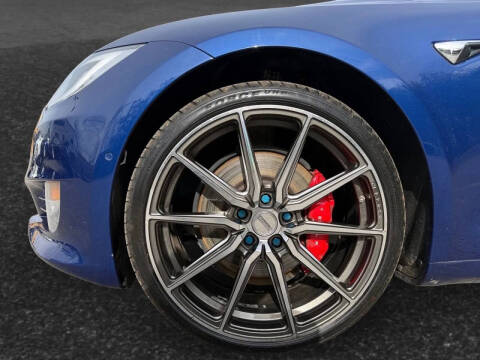 2020 Tesla Model S Performance