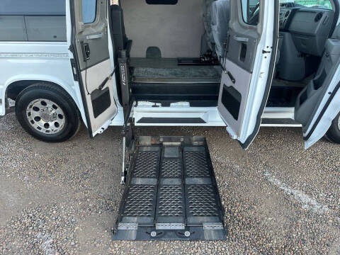 2010 Ford E-Series E-150