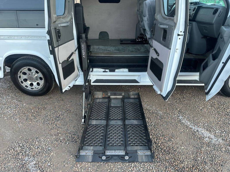 2010 Ford E-Series E-150