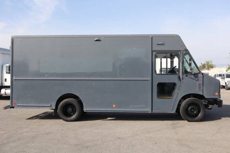 2020 Ford Stripped Chassis