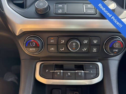 2023 GMC Acadia SLE