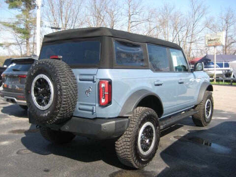2024 Ford Bronco Outer Banks