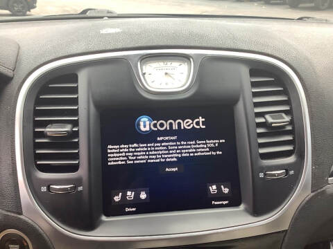 2018 Chrysler 300 Limited