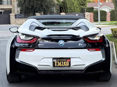 2019 BMW i8