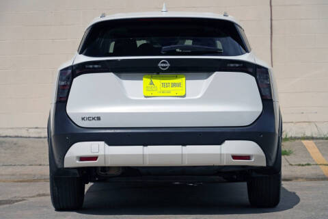 2025 Nissan Kicks SV