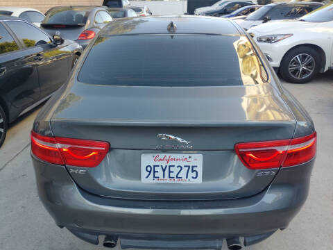 2017 Jaguar XE 35t Premium