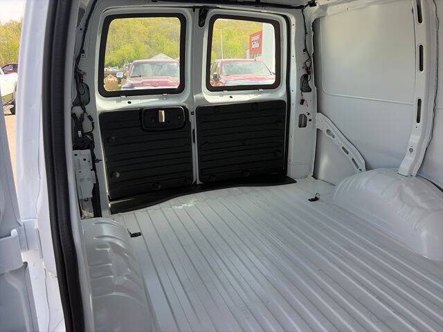 2026 Chevrolet Express 2500
