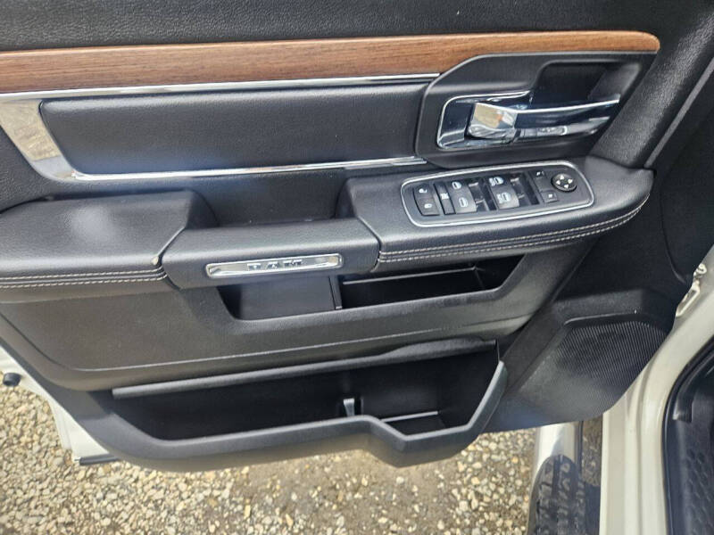 2017 RAM 1500 Laramie