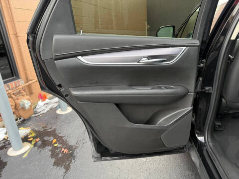 2018 Cadillac XT5 Luxury