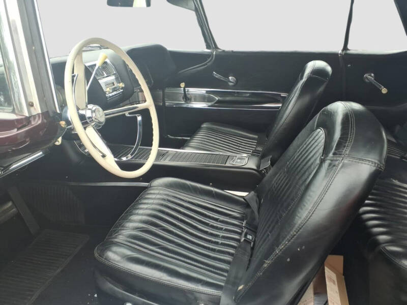 1960 Ford Thunderbird