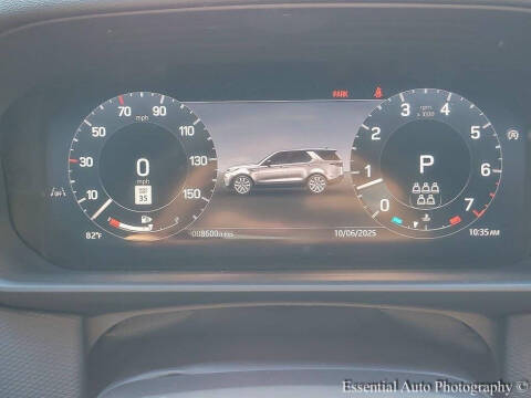 2024 Land Rover Discovery P300 Dynamic SE