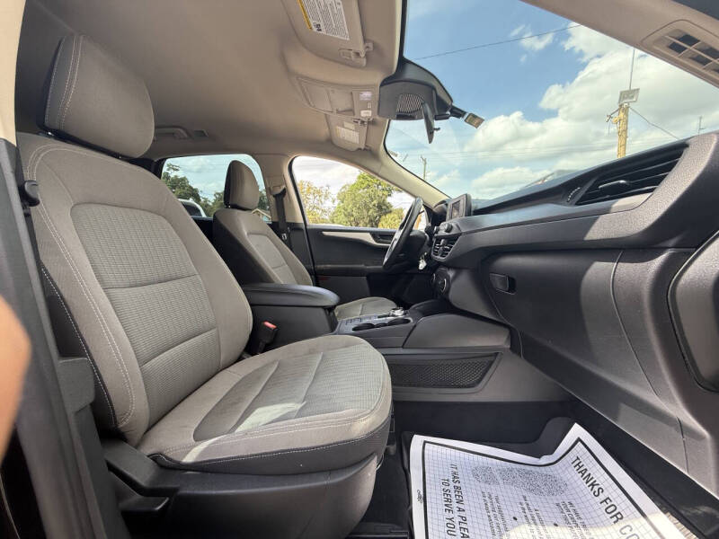 2020 Ford Escape S