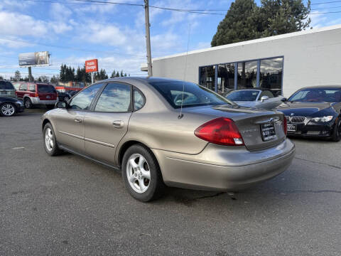 2002 Ford Taurus SES