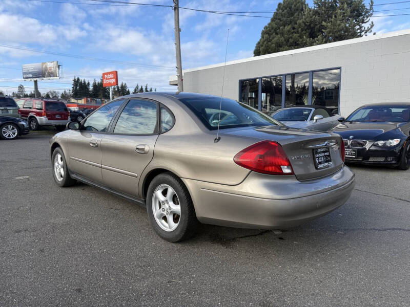 2002 Ford Taurus SES