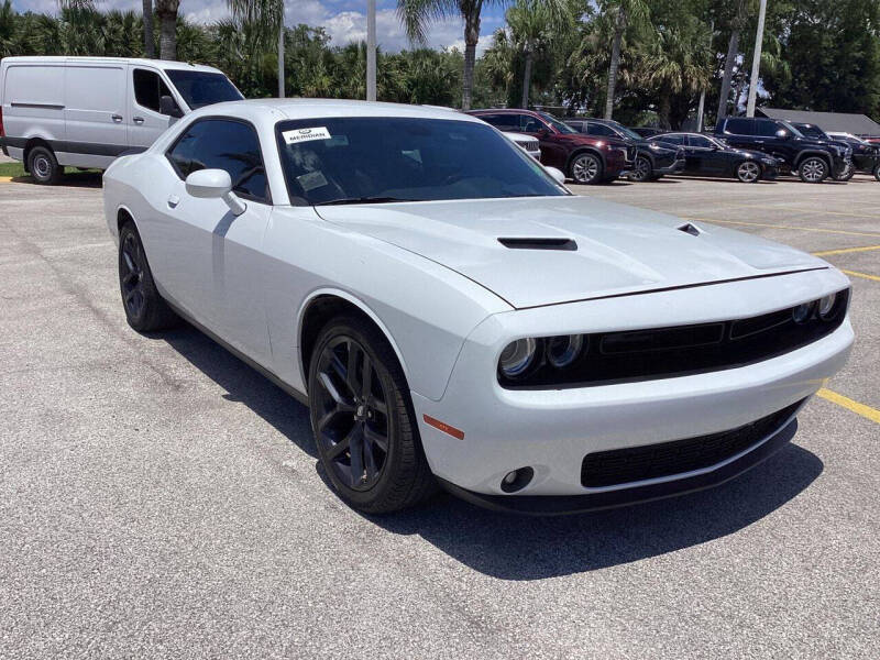 2021 Dodge Challenger SXT