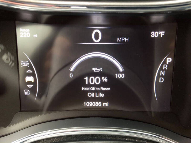 2019 Jeep Grand Cherokee Laredo E