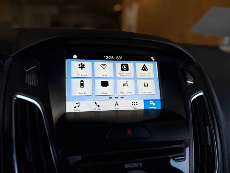 2018 Ford Focus Titanium