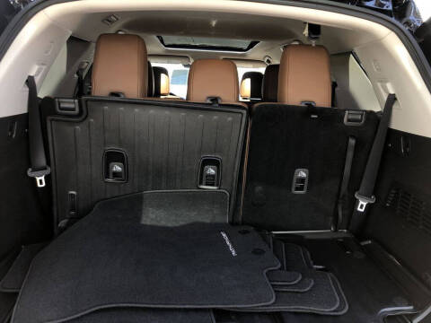 2023 Nissan Pathfinder Platinum