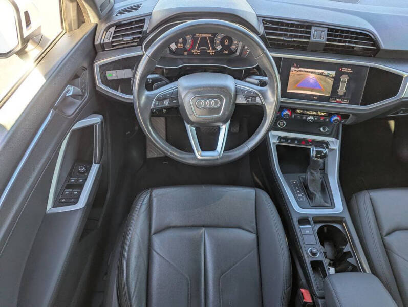 2021 Audi Q3 quattro S line Premium 45 TFSI