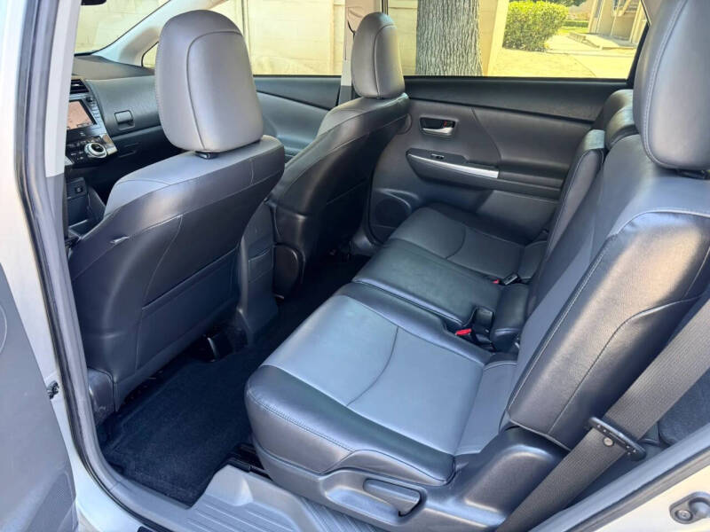 2012 Toyota Prius v