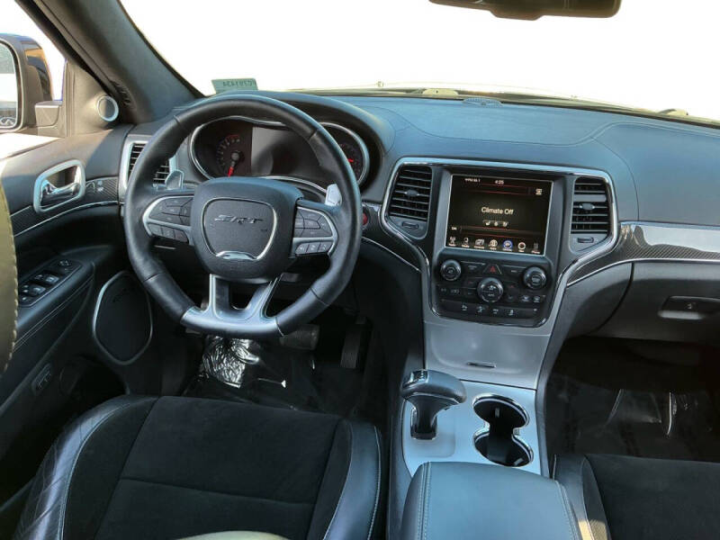 2015 Jeep Grand Cherokee SRT