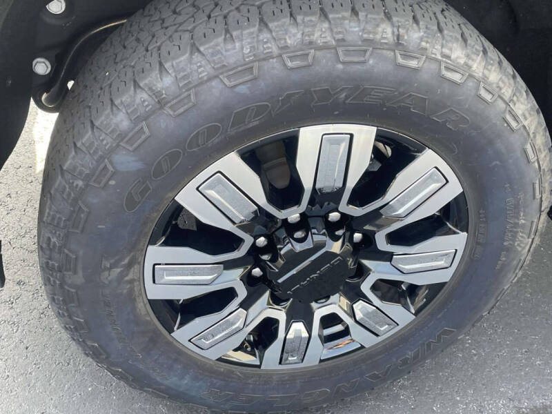 2025 GMC Sierra 2500HD