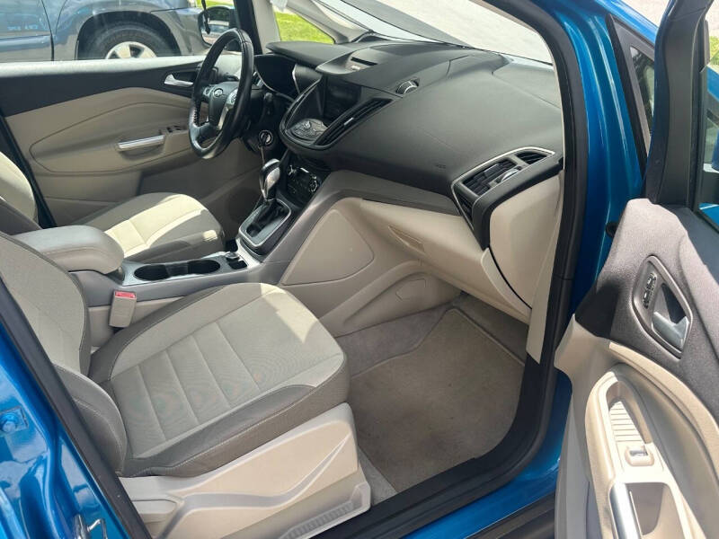 2013 Ford C-MAX Hybrid SE