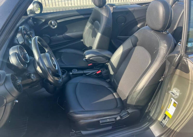 2019 MINI Convertible Cooper