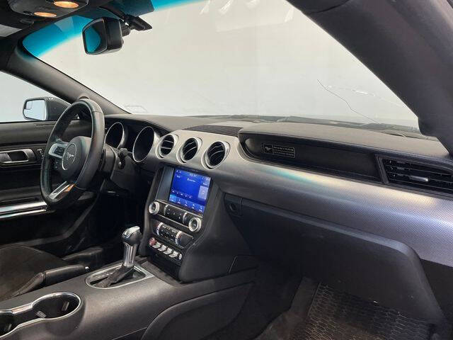 2020 Ford Mustang EcoBoost