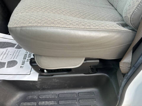 2017 Chevrolet Express LS 2500