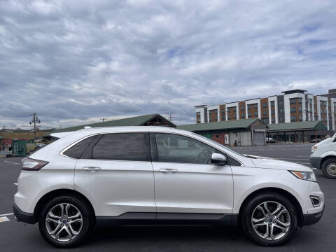 2016 Ford Edge Titanium