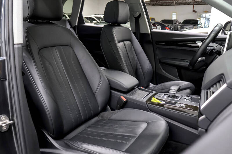 2019 Audi Q5 quattro Premium Plus 45 TFSI