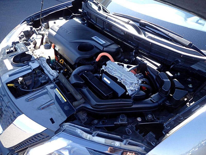 2017 Nissan Rogue Hybrid