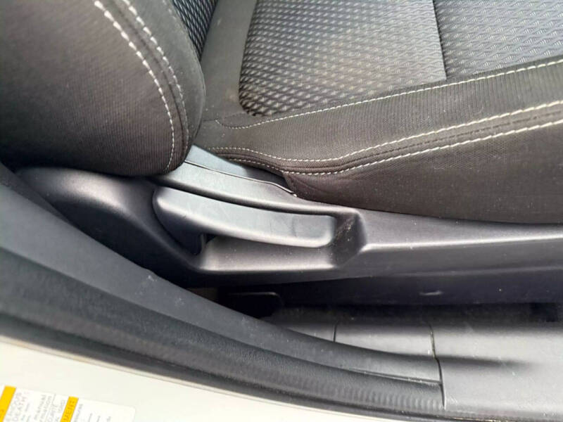 2017 Mitsubishi Outlander ES