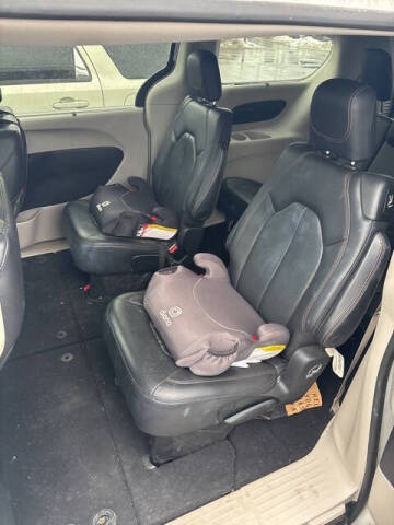 2019 Chrysler Pacifica Touring L